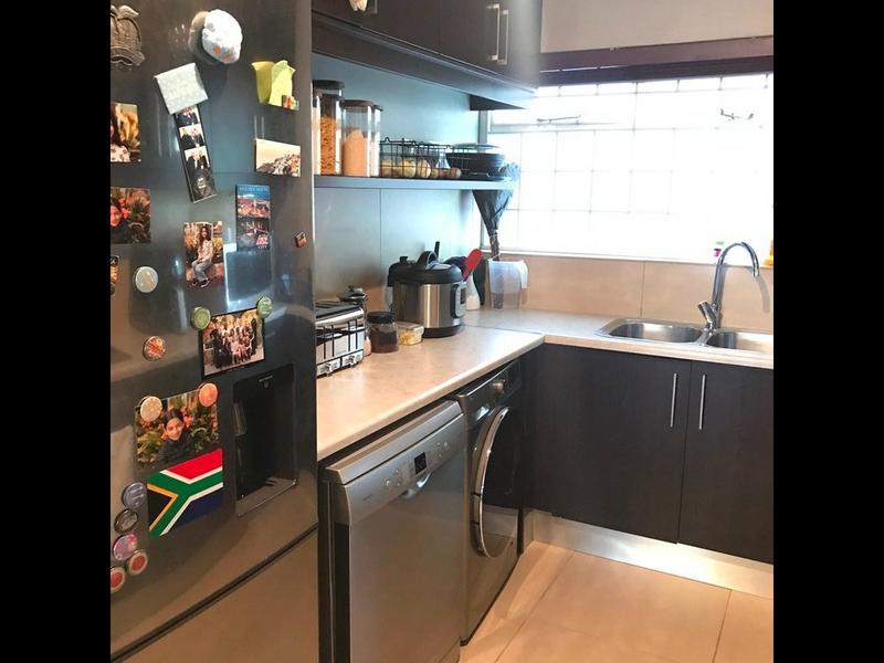 To Let 2 Bedroom Property for Rent in Tamboerskloof Western Cape